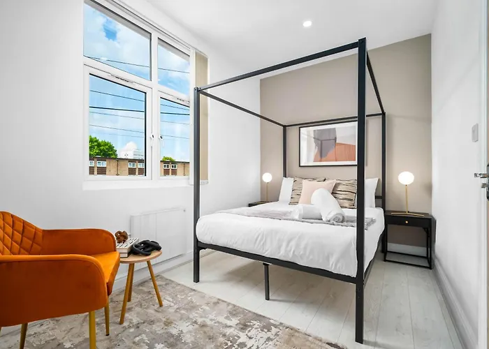 Apartment - Fast Wifi - Free Netflix - Near City - Centre - Parking 2Mr